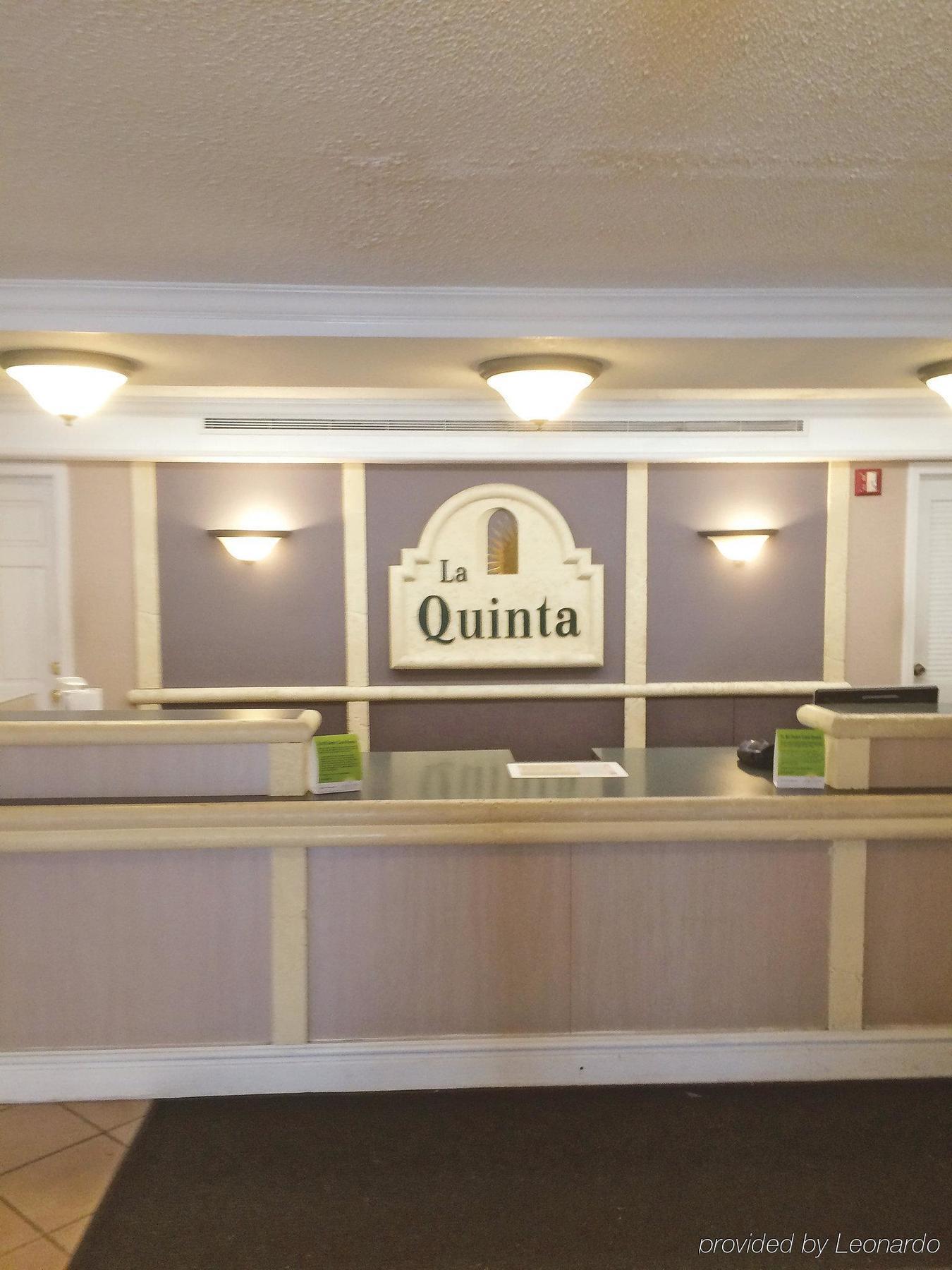 La Quinta Inn By Wyndham Columbus Airport Area Exterior foto